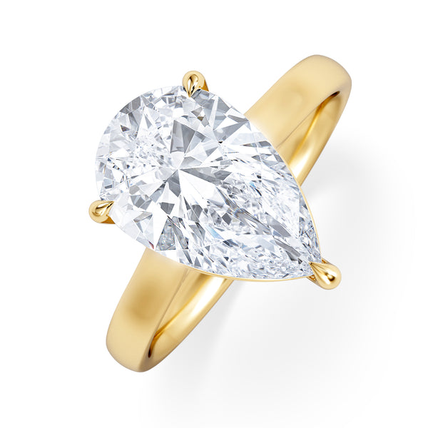 Amora Pear 3.00ct Lab Diamond Engagement Ring G/VS Set in 18K Gold